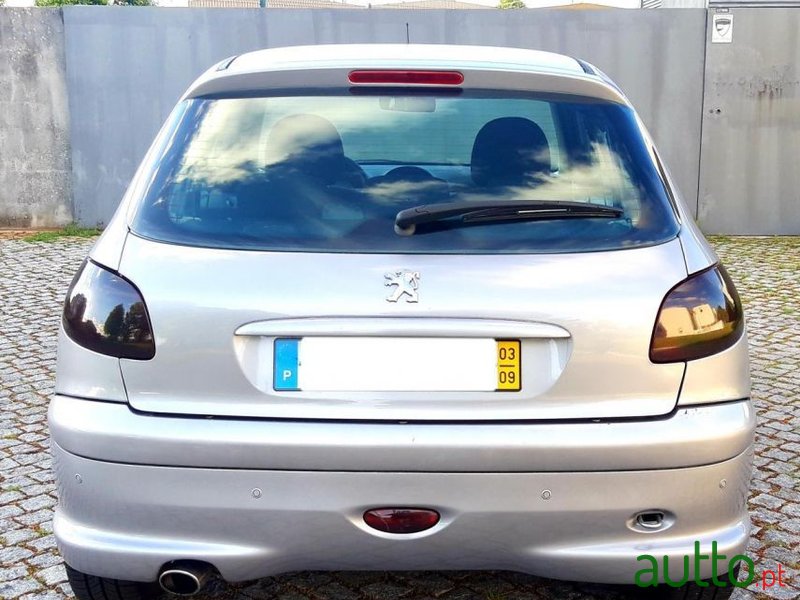 2003' Peugeot 206 1.4 Hdi Xt photo #6