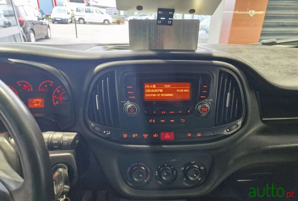 2017' Fiat Doblo Combi photo #4