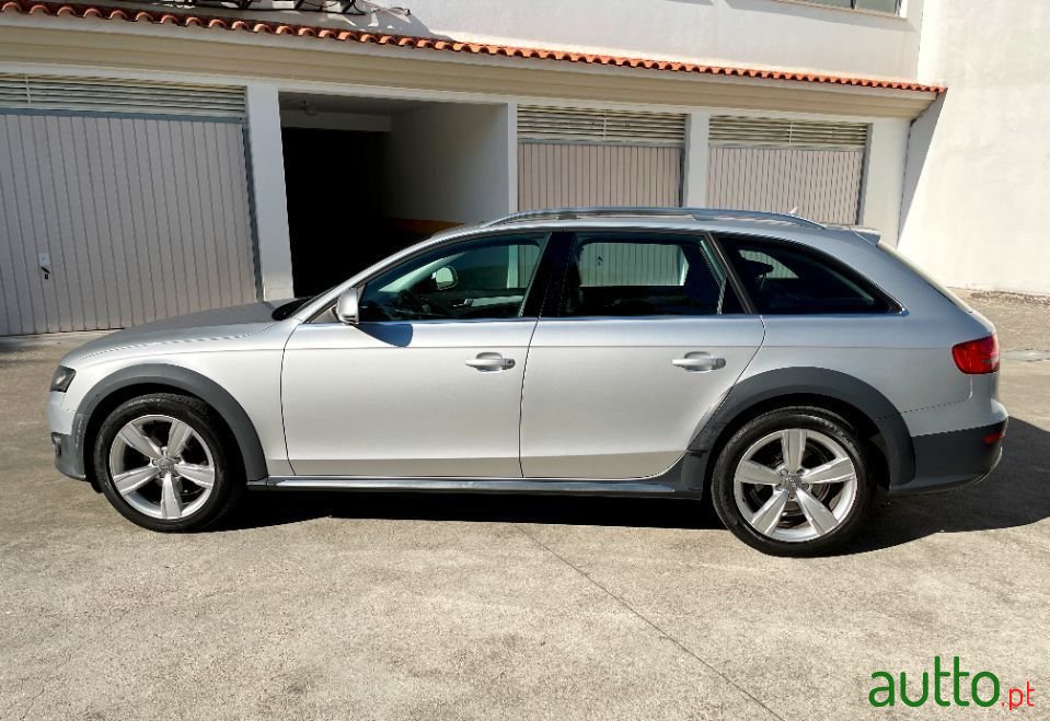 2009' Audi A4 Allroad photo #4