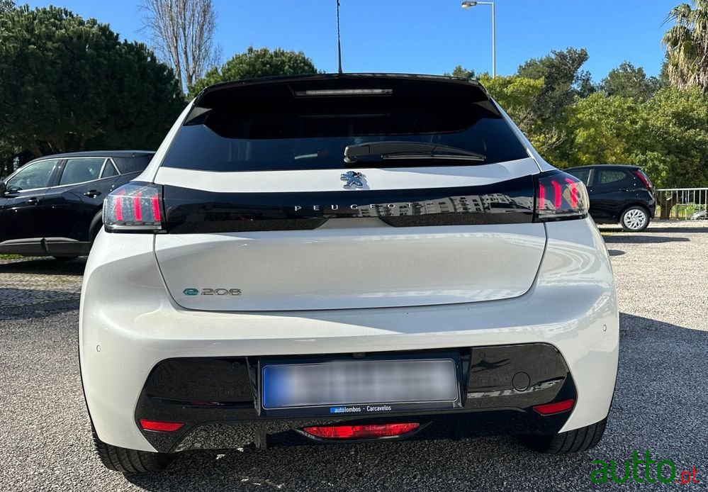 2021' Peugeot e-208 50 Kwh Allure Pack photo #4