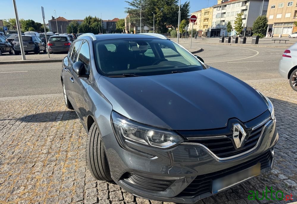 2019' Renault Mégane Sport Tourer photo #4