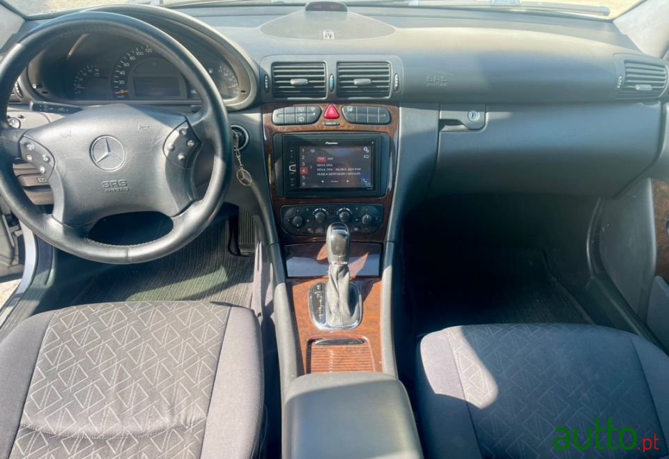2001' Mercedes-Benz C-270 photo #6