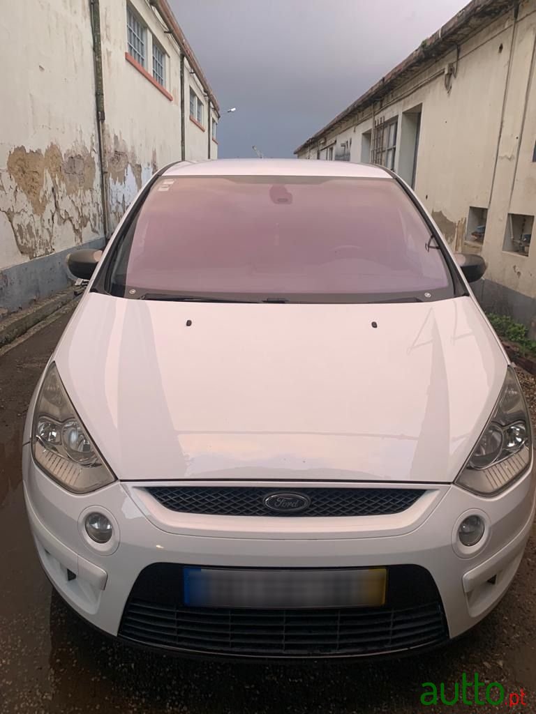 2008' Ford S-Max photo #1