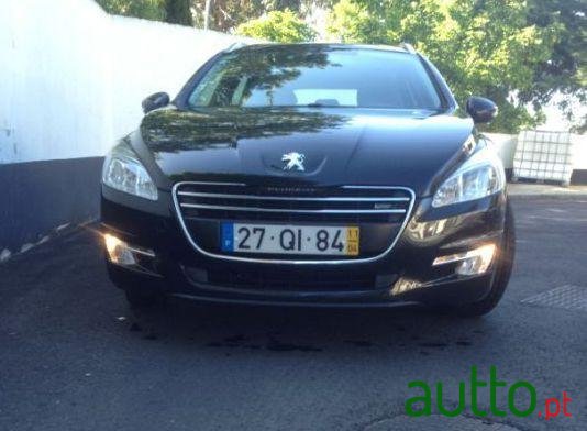 2011' Peugeot 508 Sw photo #1
