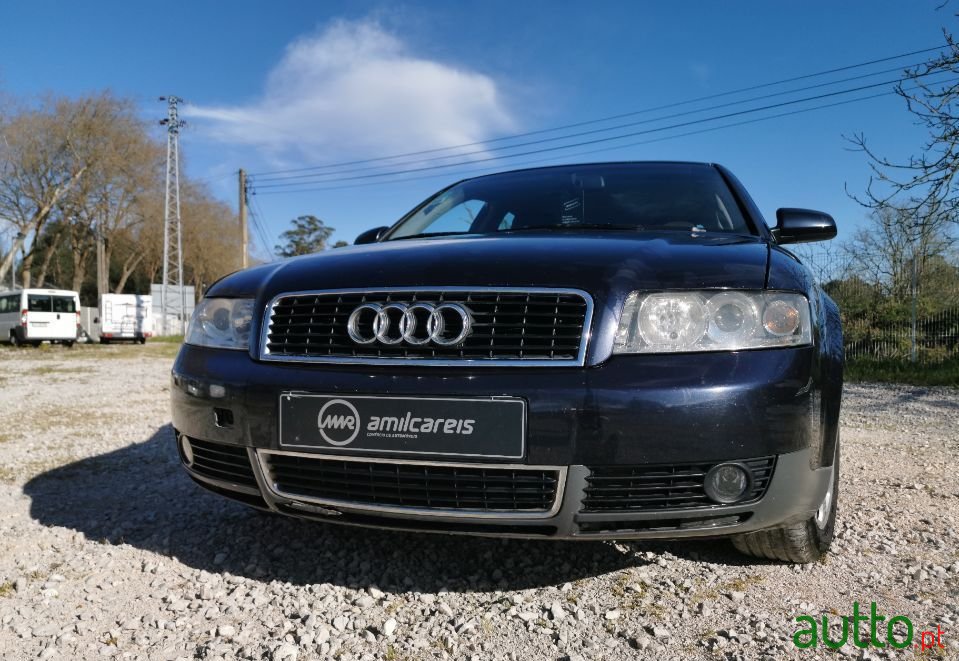 2001' Audi A4 photo #1