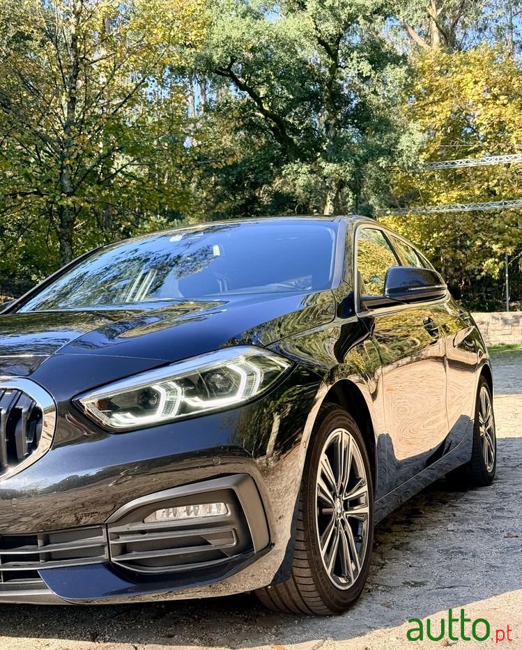 2020' BMW Série 1 D Advantage Auto photo #5