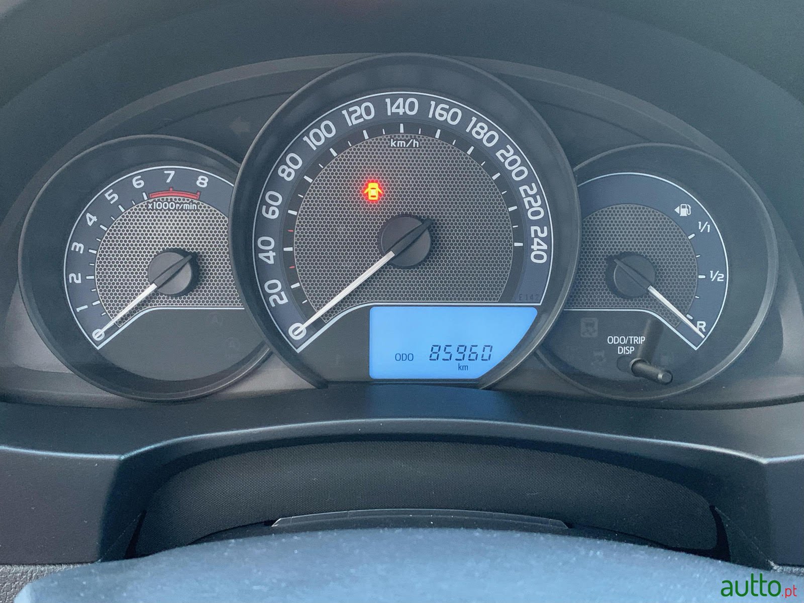 2016' Toyota Corolla ZRE181L-DEXDKW photo #7