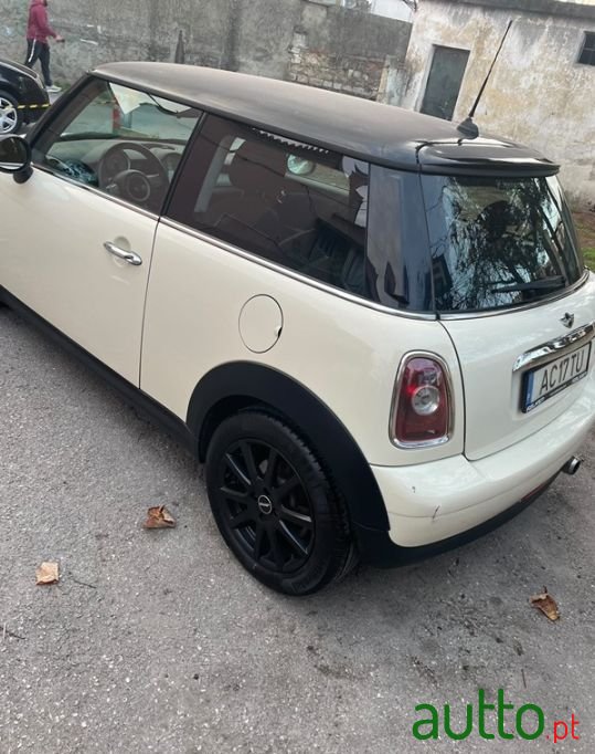 2008' MINI Cooper photo #3