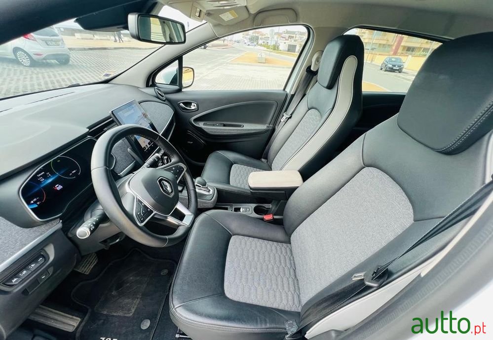 2021' Renault Zoe Exclusive 50 photo #5