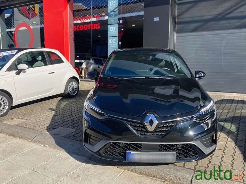 2022' Renault Clio 1.0 Tce Rs Line photo #3