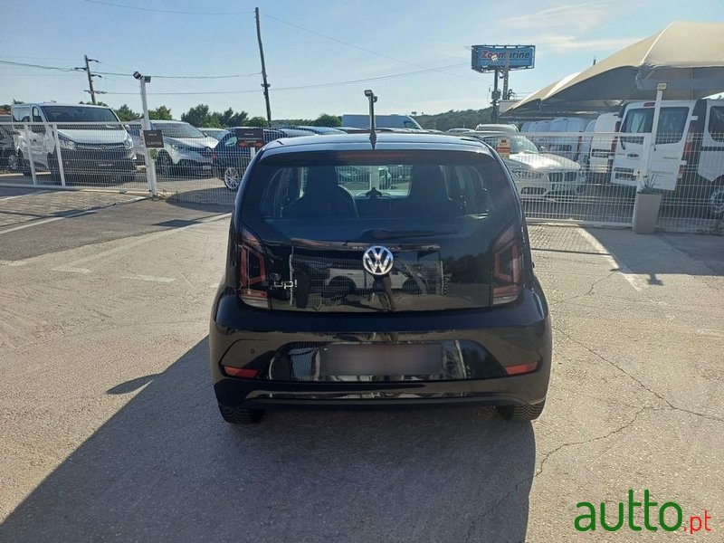 2020' Volkswagen Up! photo #4