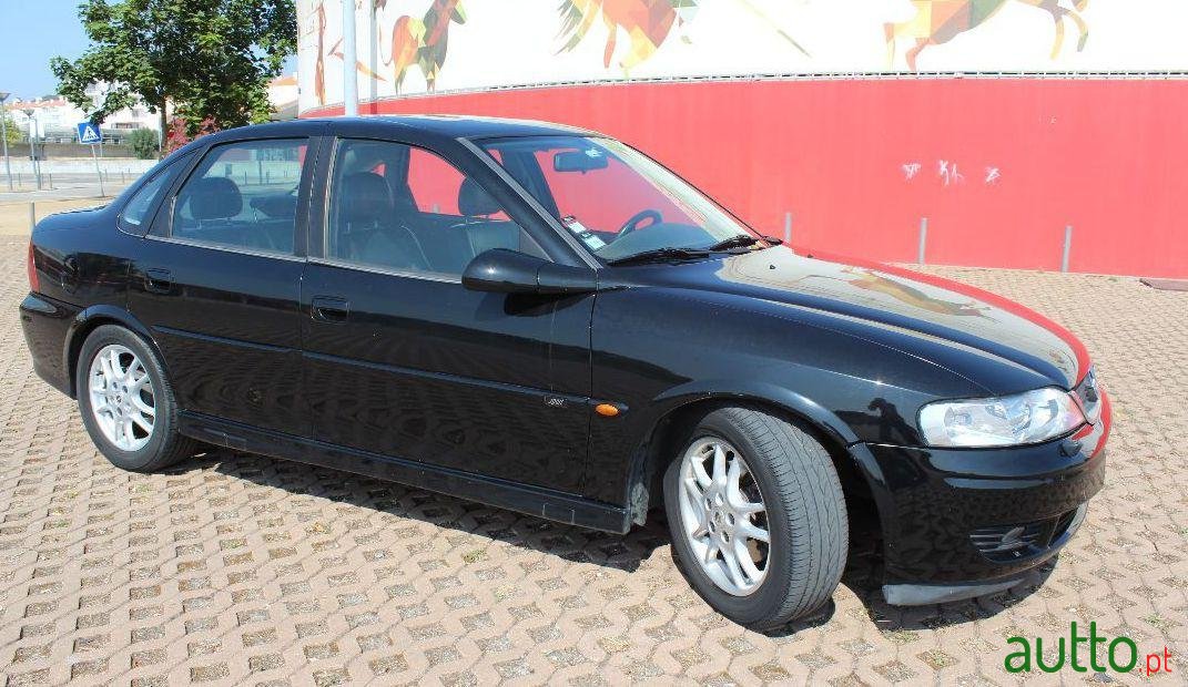 2001' Opel Vectra photo #2