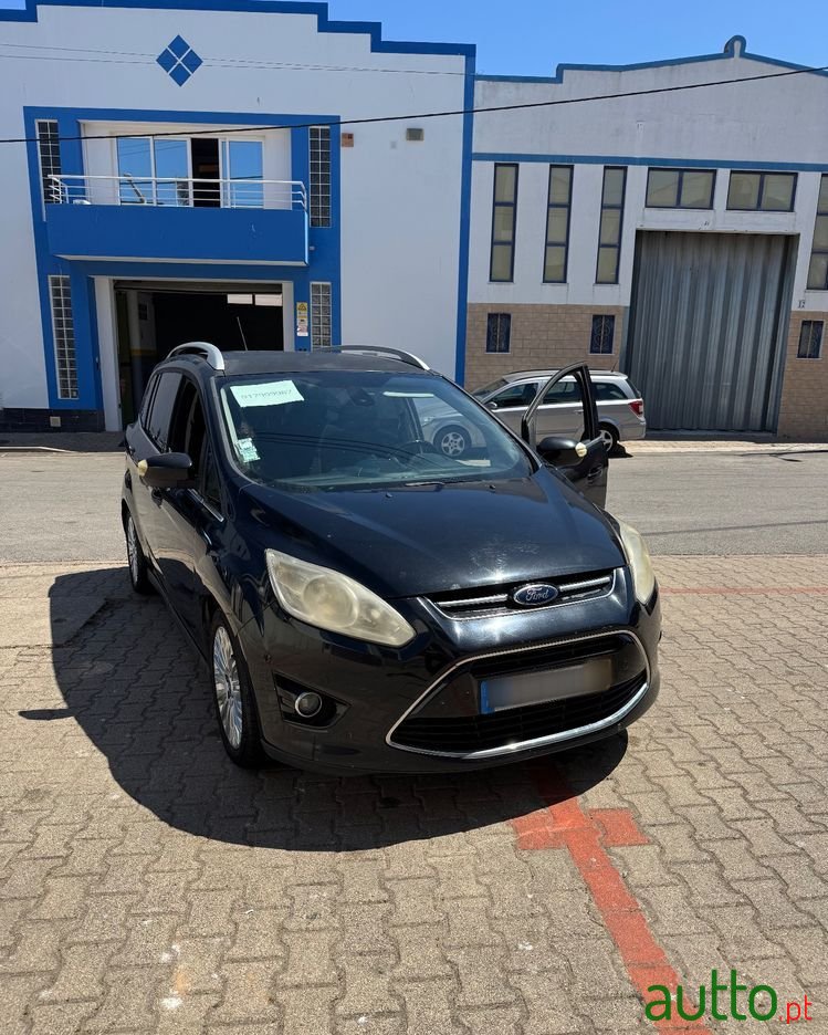 2012' Ford Grand C-MAX photo #1