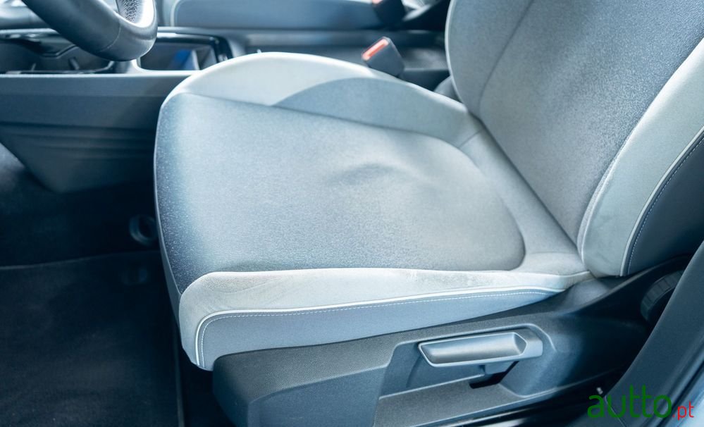 2021' Volkswagen ID.3 Pro Performance photo #6