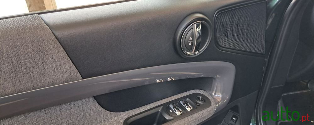 2019' MINI Countryman photo #4