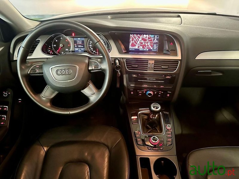 2013' Audi A4 2.0 Tdi Exclusive photo #2