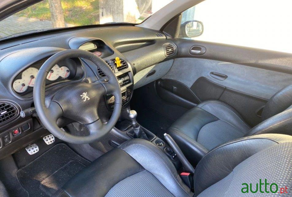 2001' Peugeot 206 Gti 1.6 16V photo #2