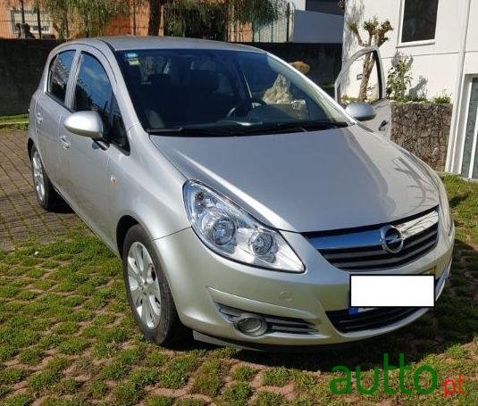 2008' Opel Corsa photo #2