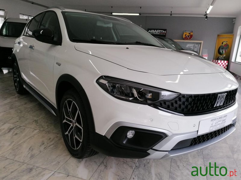 2021' Fiat Tipo photo #1