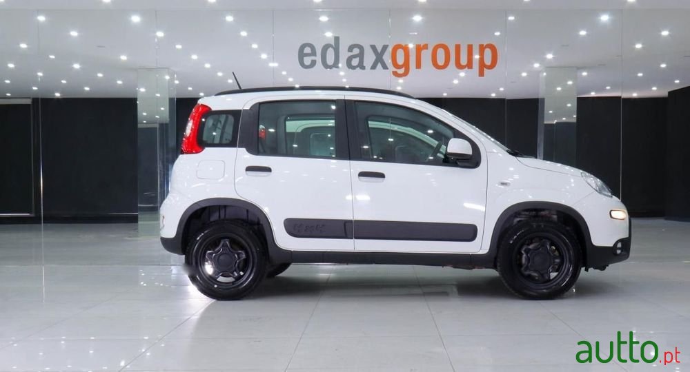 2020' Fiat Panda photo #2
