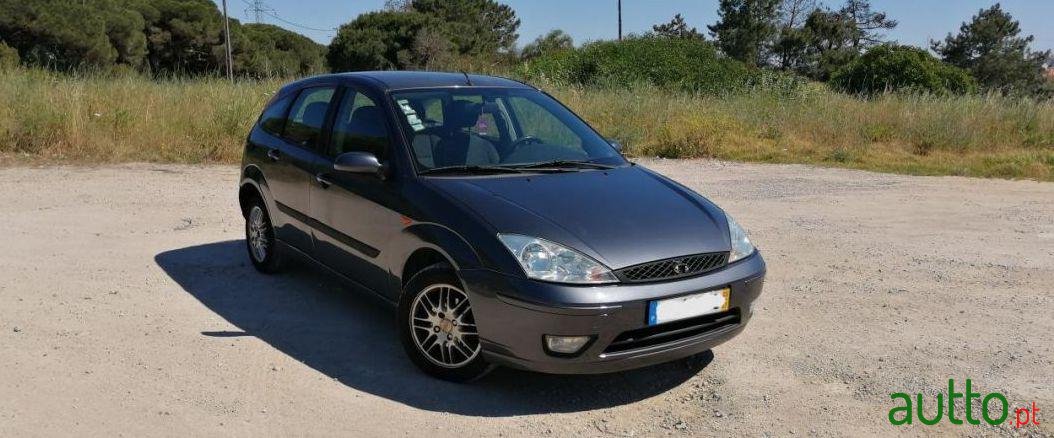 2003' Ford Focus Trend photo #2