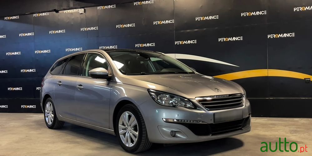 2015' Peugeot 308 Sw photo #1