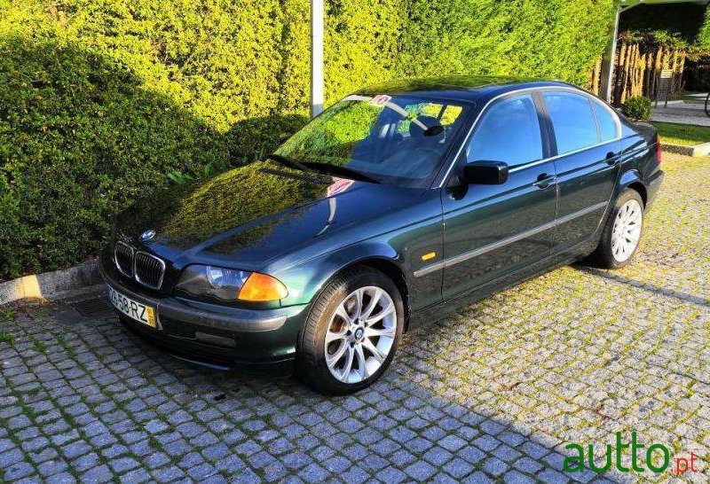 2001' BMW 320 Cx. Automática photo #1