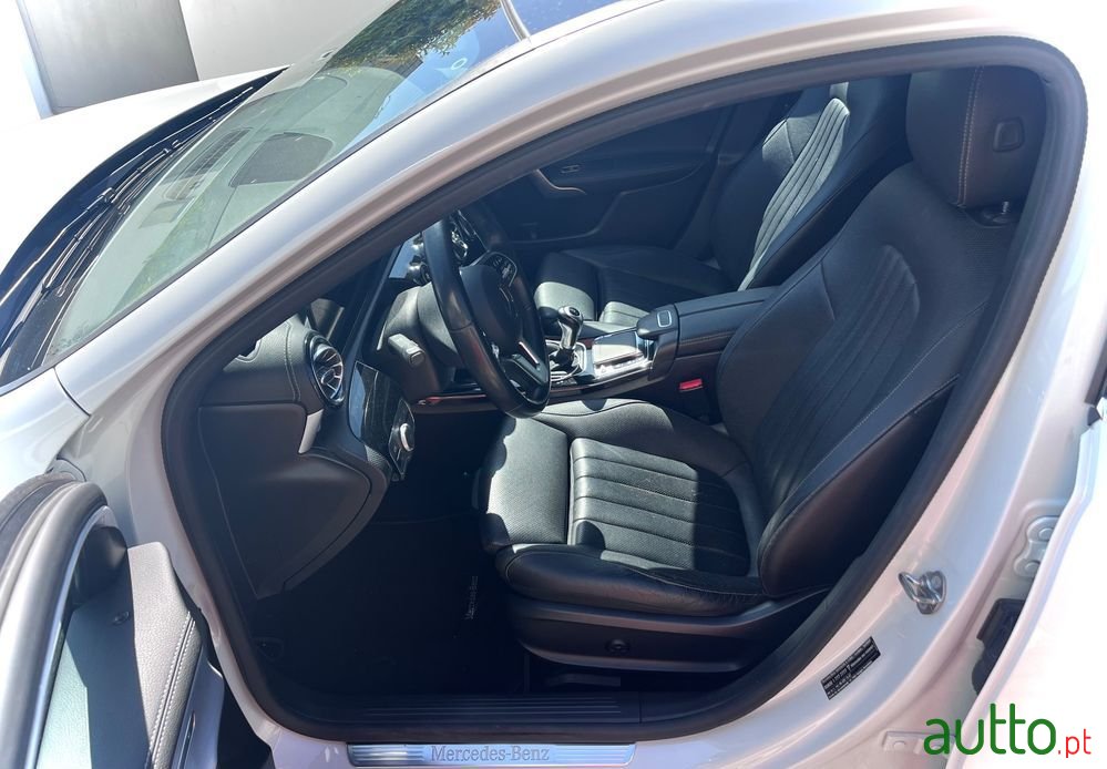 2018' Mercedes-Benz Classe A photo #6