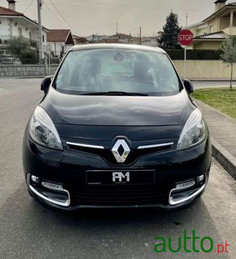 2016' Renault Scenic photo #5