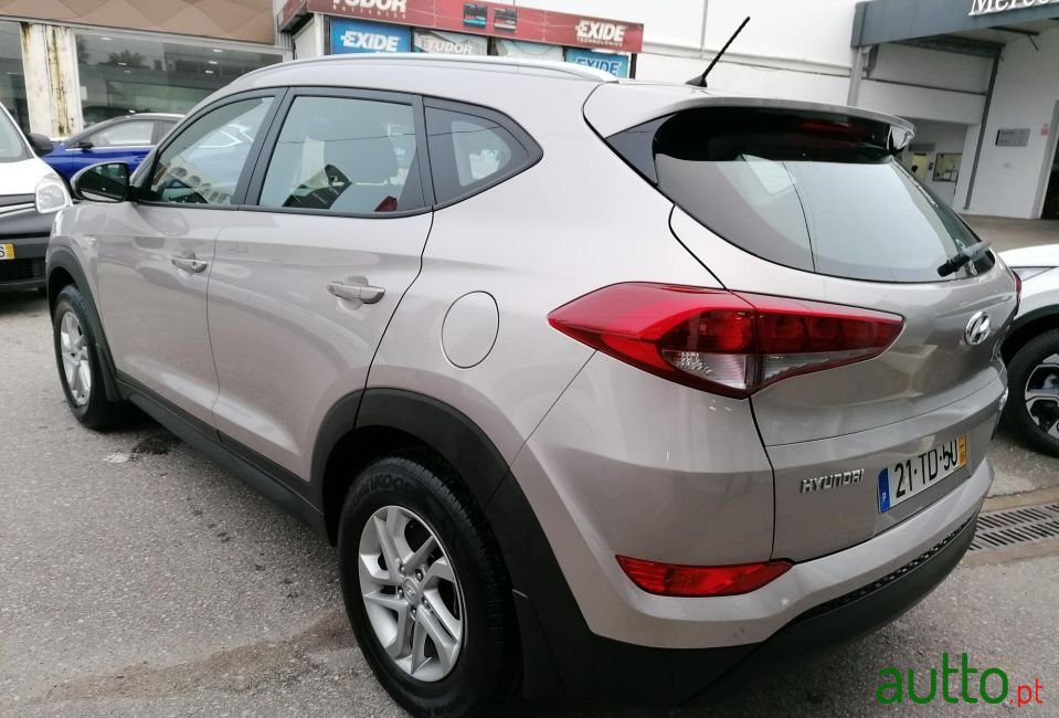 2017' Hyundai Tucson photo #2