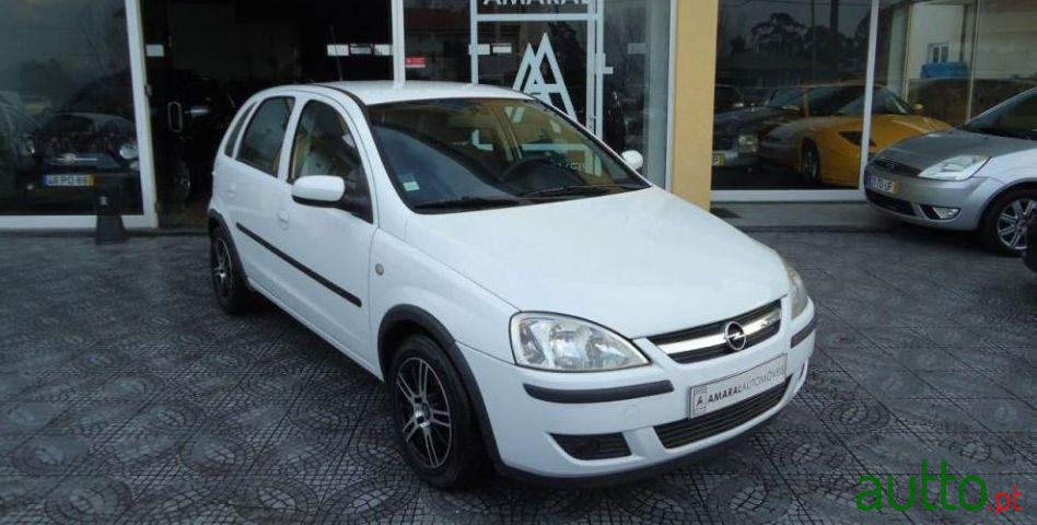 2005' Opel Corsa 1.3 Cdti Enjoy photo #2