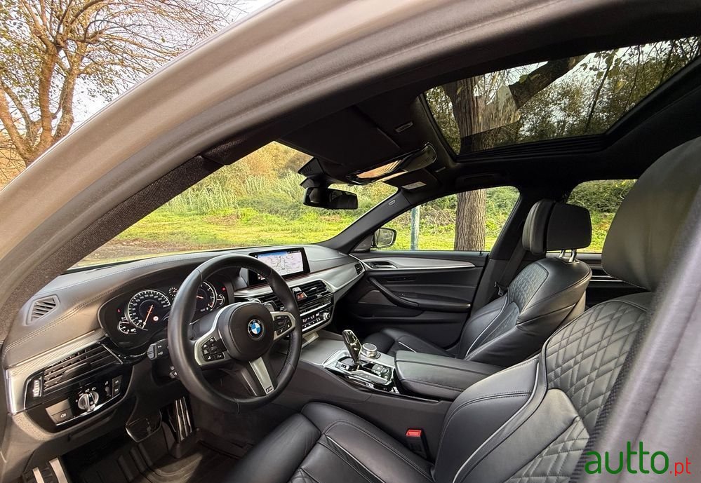 2018' BMW Série 5 Xdrive Auto photo #6