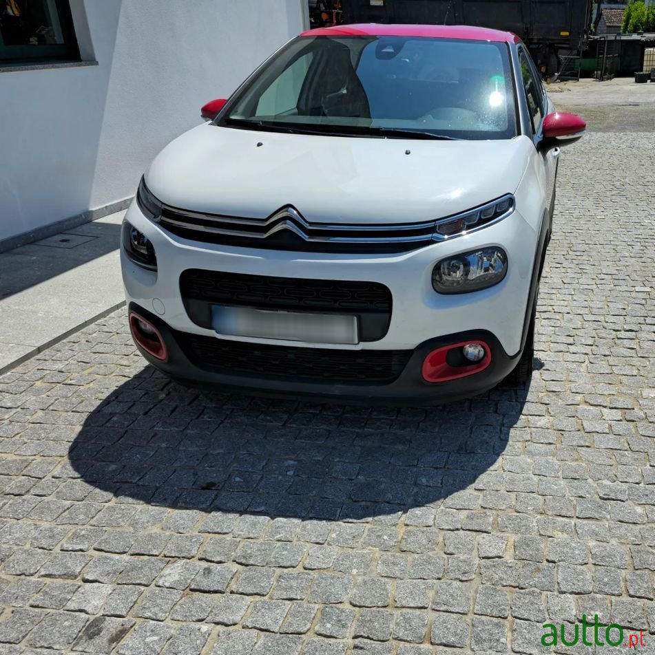 2019' Citroen C3 1.2 Puretech Feel photo #1