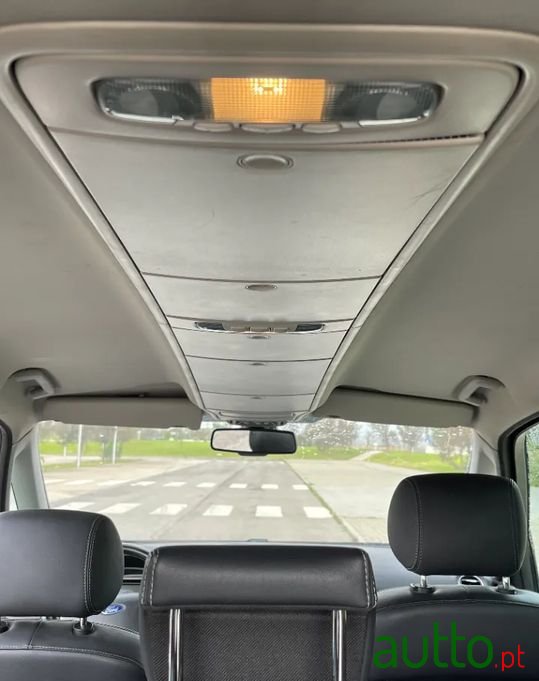 2014' Ford Galaxy photo #2