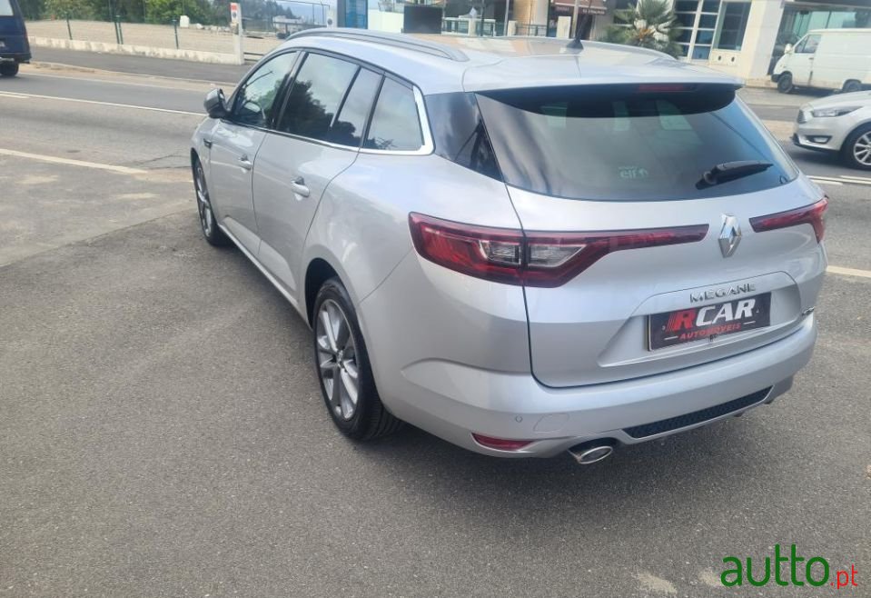 2018' Renault Megane Sport Tourer photo #4