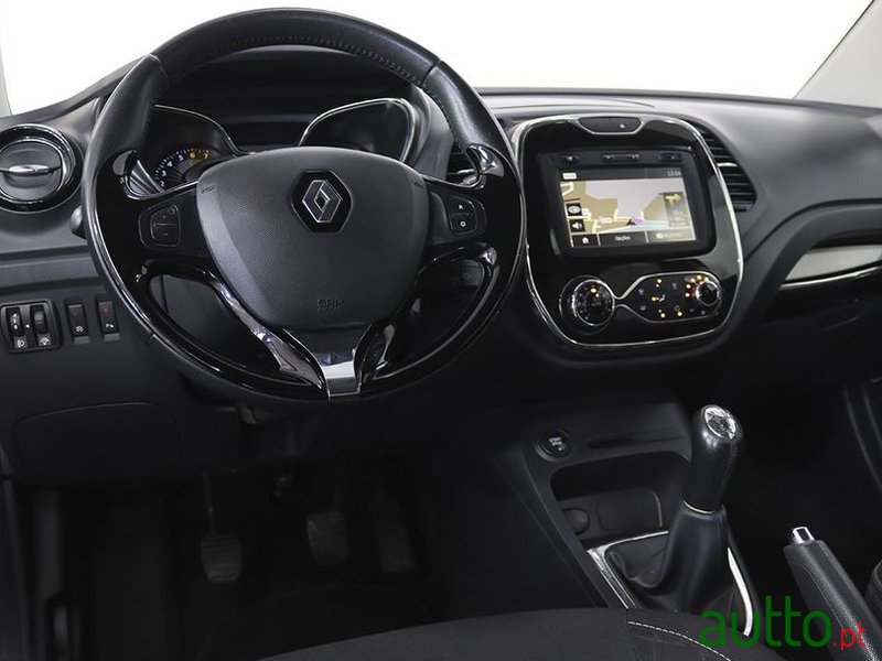 2014' Renault Captur 0.9 Tce Expression photo #4