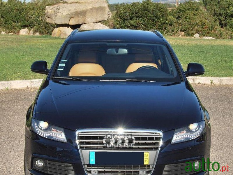 2008' Audi A4 Avant photo #2