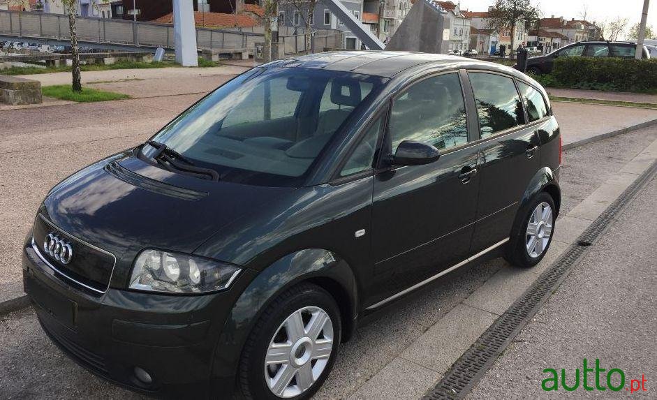 2002' Audi A2 photo #3