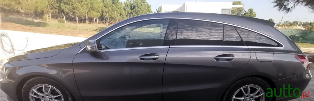 2016' Mercedes-Benz Cla-200 photo #3