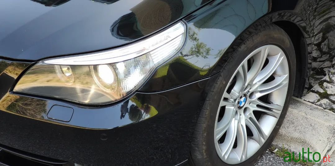 2005' BMW 535 photo #5