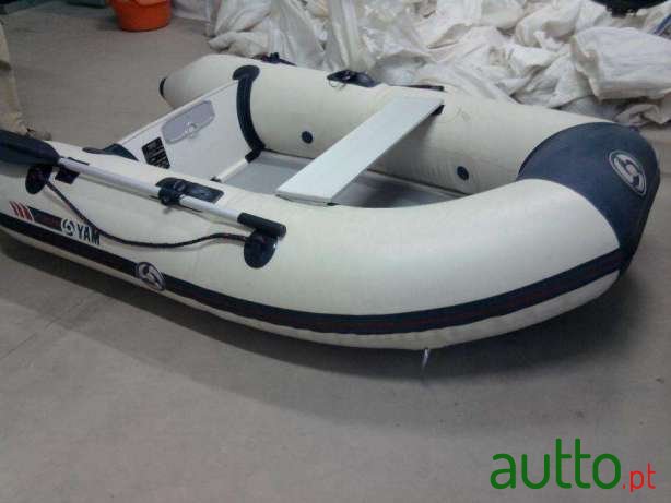 2004' Yamaha photo #1