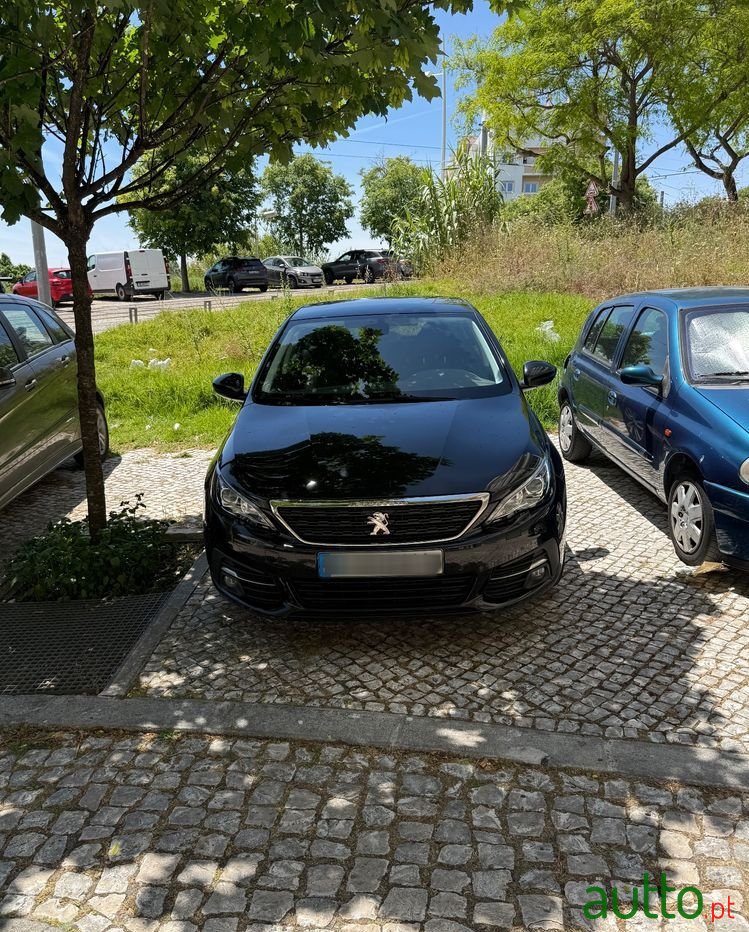 2021' Peugeot 308 photo #3