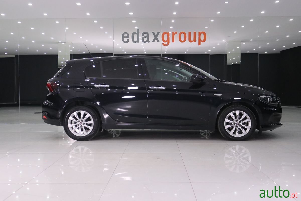 2018' Fiat Tipo photo #2