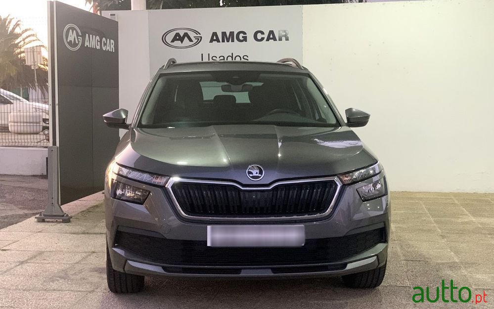 2022' Skoda Kamiq 1.0 Tsi Style photo #2