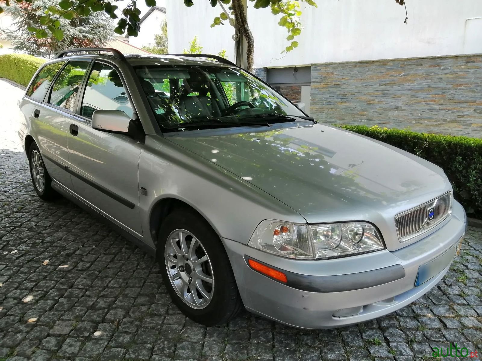 2000' Volvo V40 photo #6