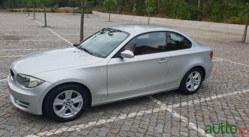 2008' BMW 120 Sport photo #3