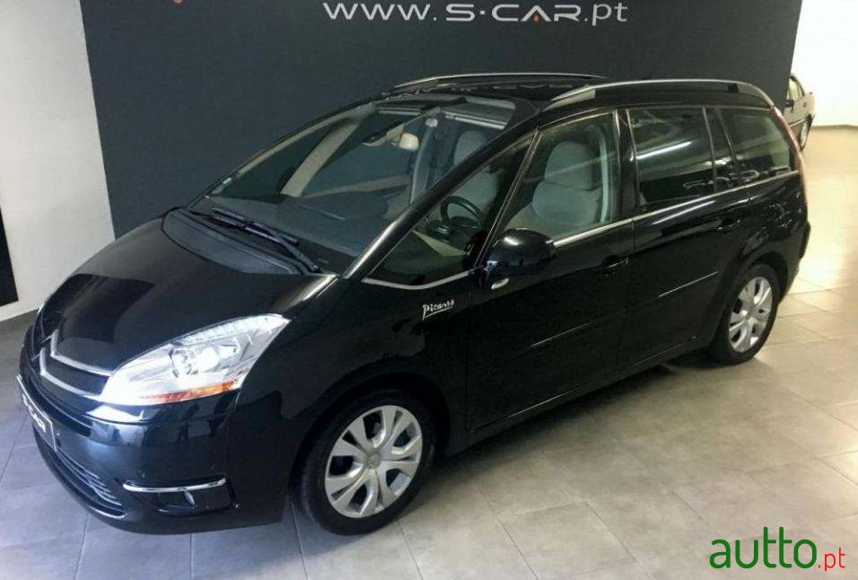 2010' Citroen C4 Grand Picasso photo #1