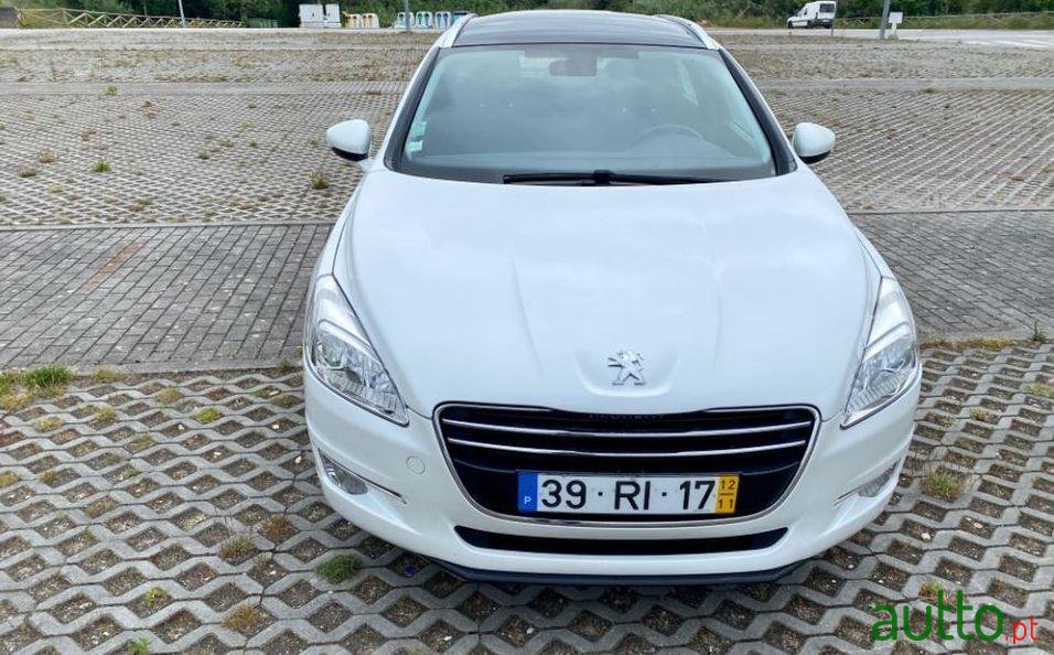 2012' Peugeot 508 Sw photo #1