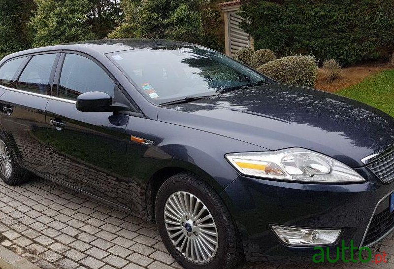 2008' Ford Mondeo Sw photo #2