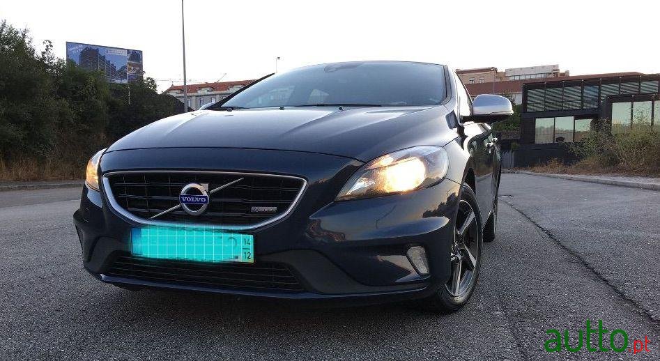 2014' Volvo V40 photo #1